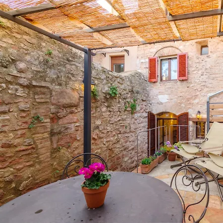 La Piccola Corte Appartement *